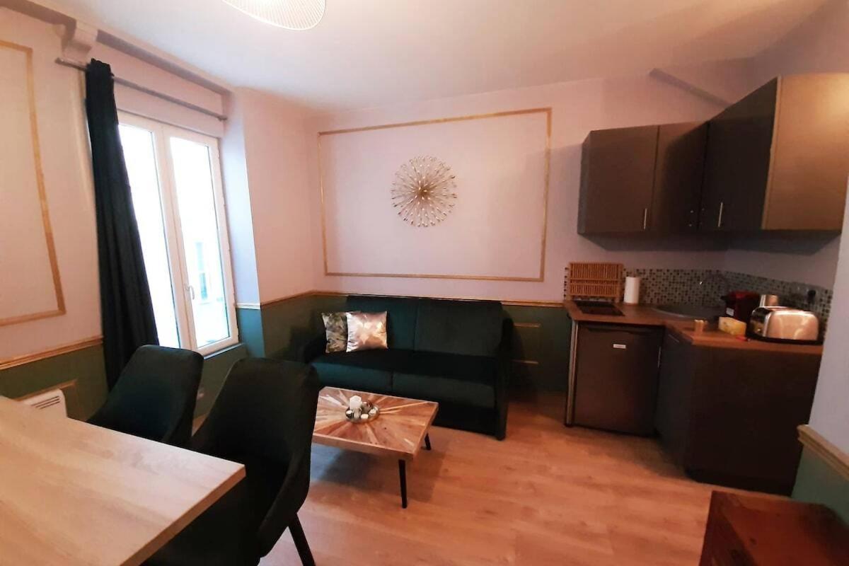 Guernica Apartment Paris Montmartre Δωμάτιο φωτογραφία