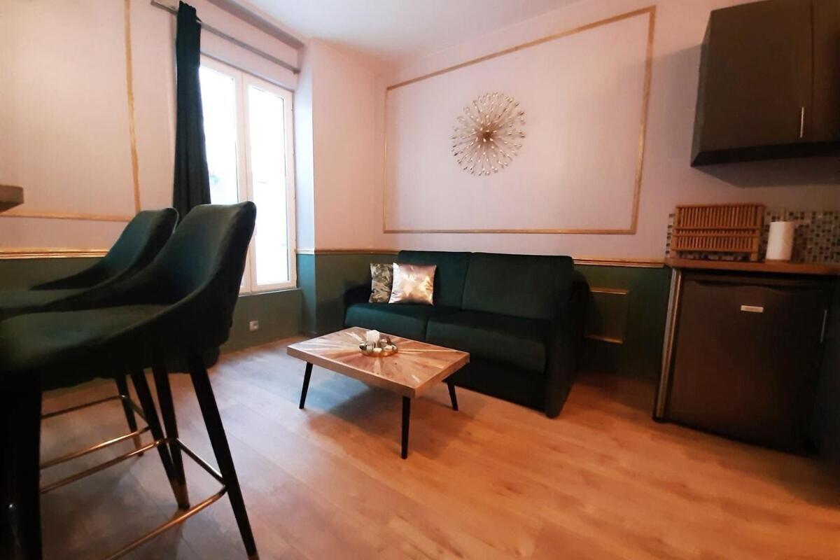 Guernica Apartment Paris Montmartre Δωμάτιο φωτογραφία